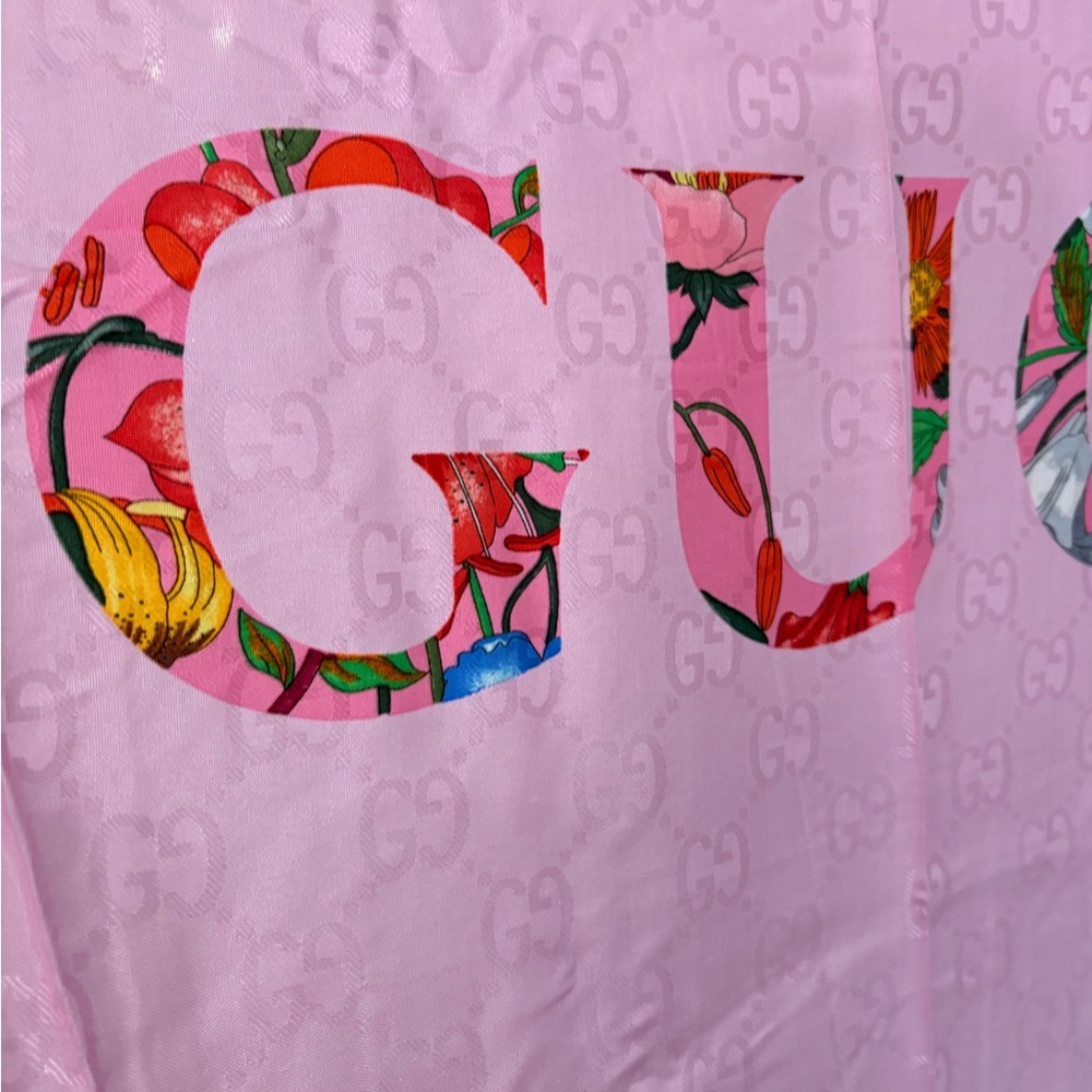 Gucci Pink Floral GG Logo Oversized Scarf Shawl Wrap - Picture 2 of 2